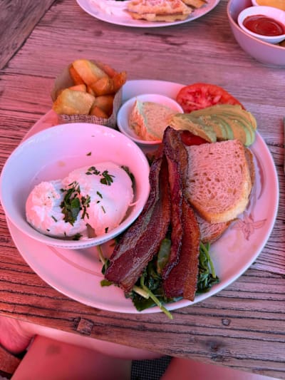 Review media