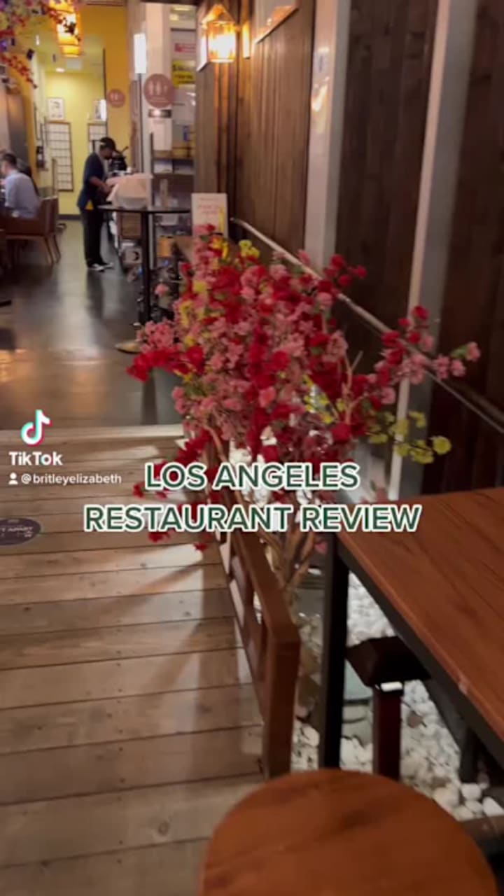 Review media