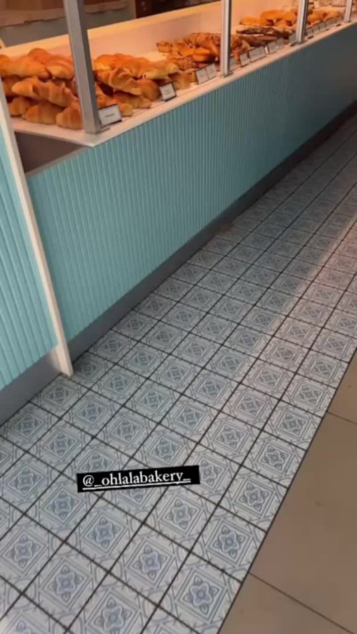 Review media