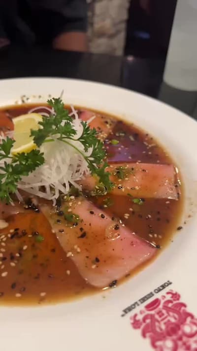 Review media