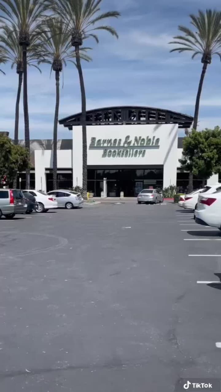Review media