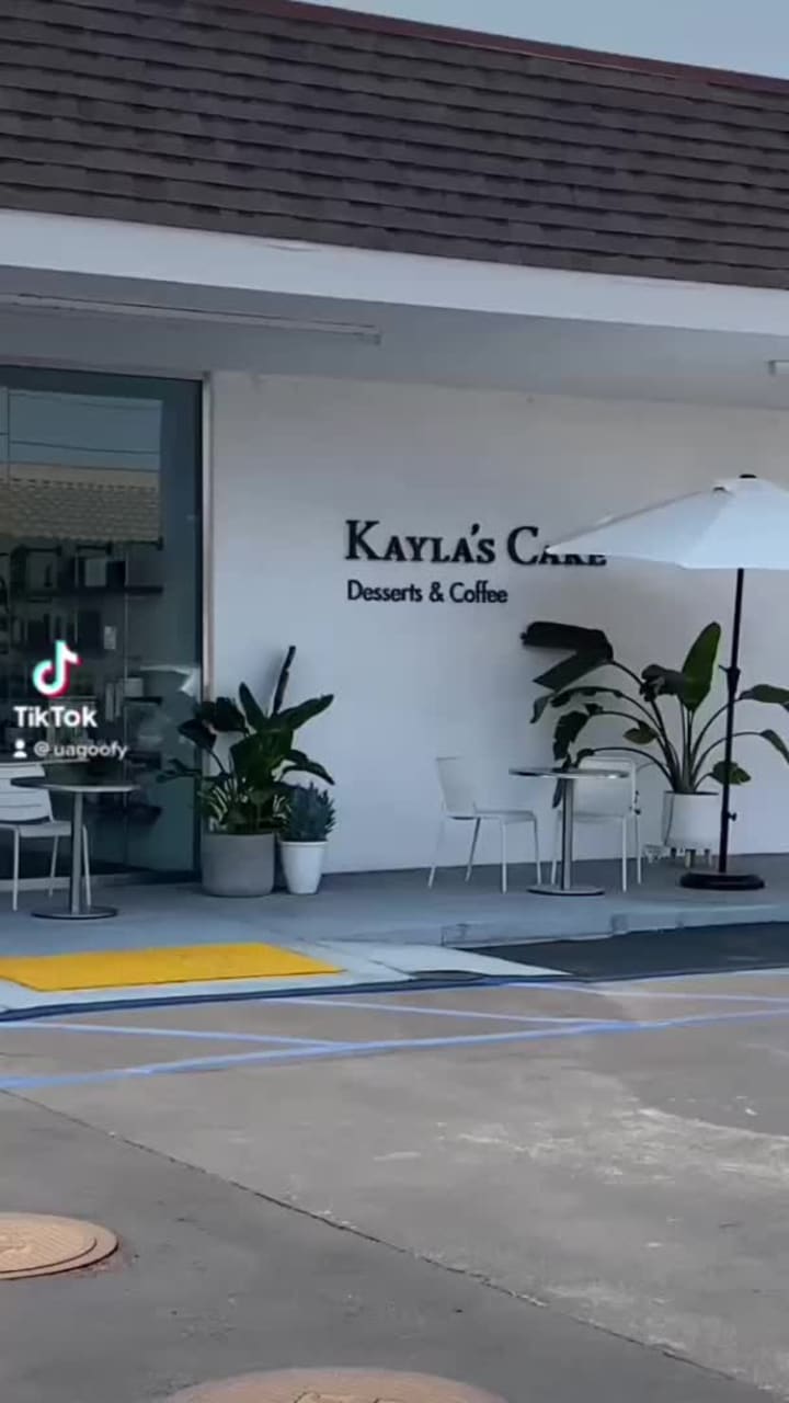 Review media