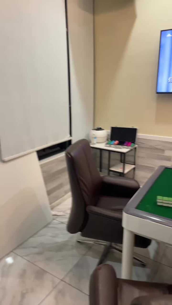 Review media