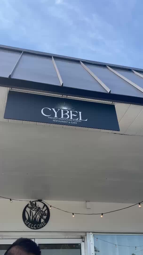 Review media