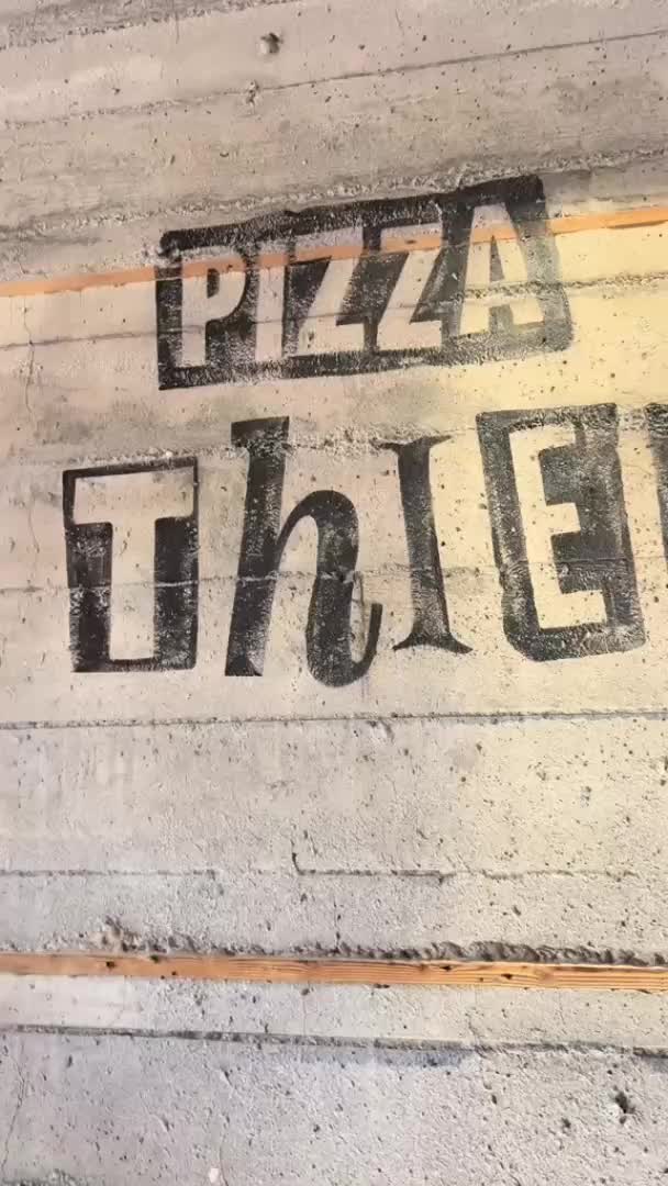 Review media