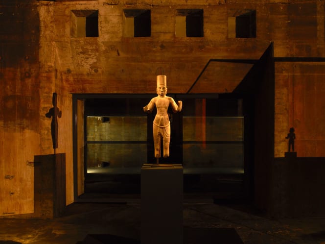 Photo of a sculpture in the Feuerle Collection. Photo by Nic Tenwiggenhorn.