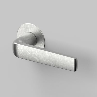 Nahaufnahme des FSB 1267 Türdrücker von Mies van der Rohe in der Aluminium Pure Oberfläche.