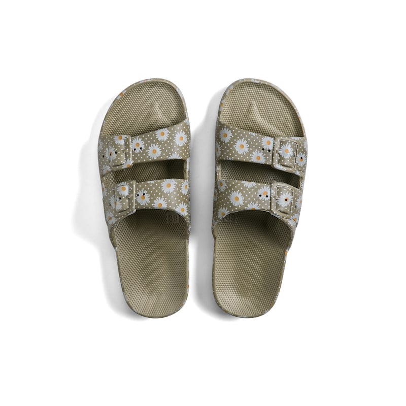 Daisy shoes website deals