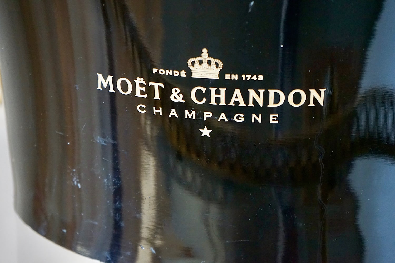 Moet et Chandon Cigar Ashtray | BARAN de BORDEAUX - French