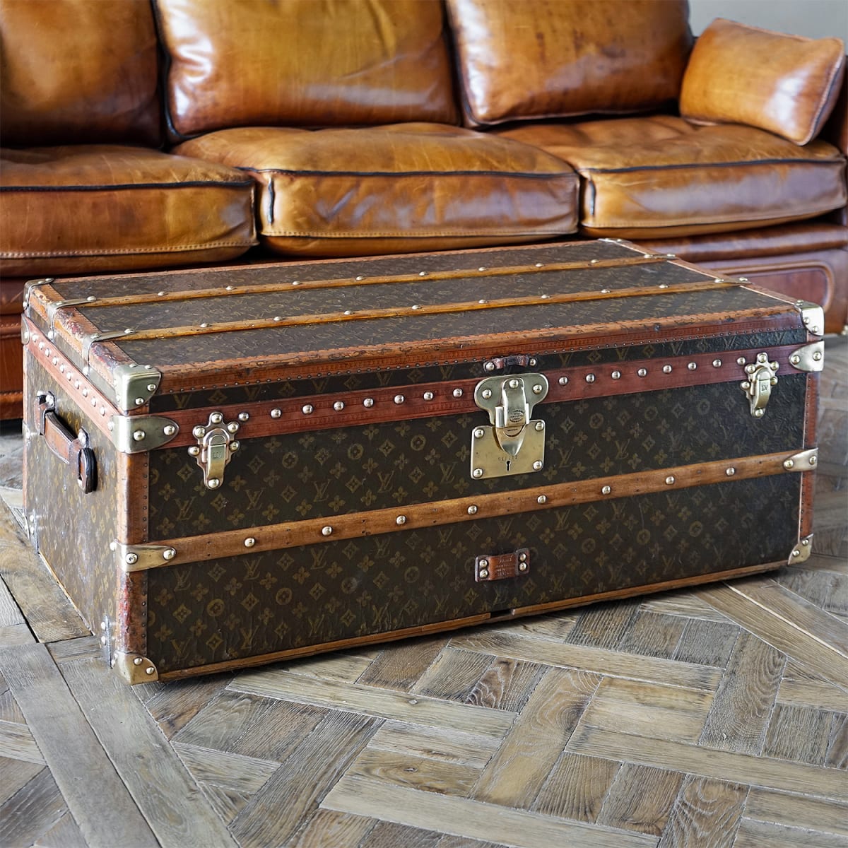 Louis Vuitton Trunk