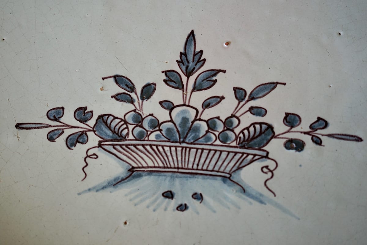 Rouen "Cul Noir" Blue & White Dishes