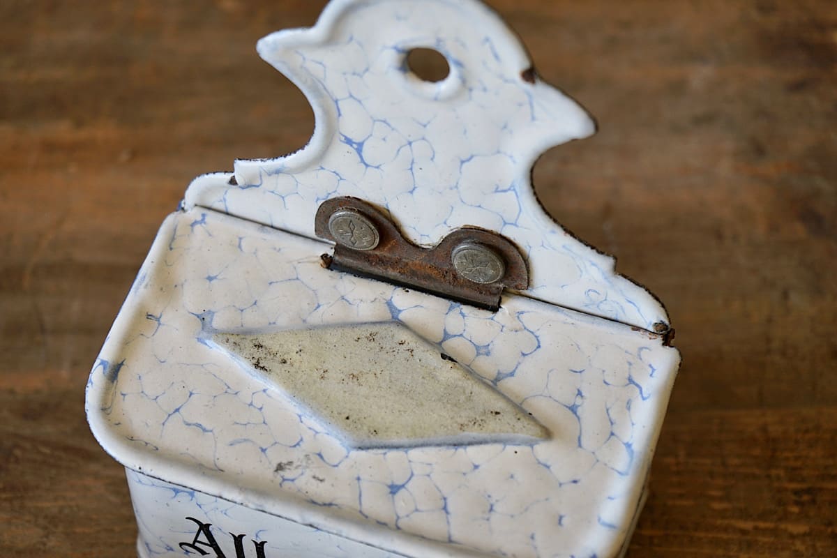 Enamelware Kitchen Matchbox