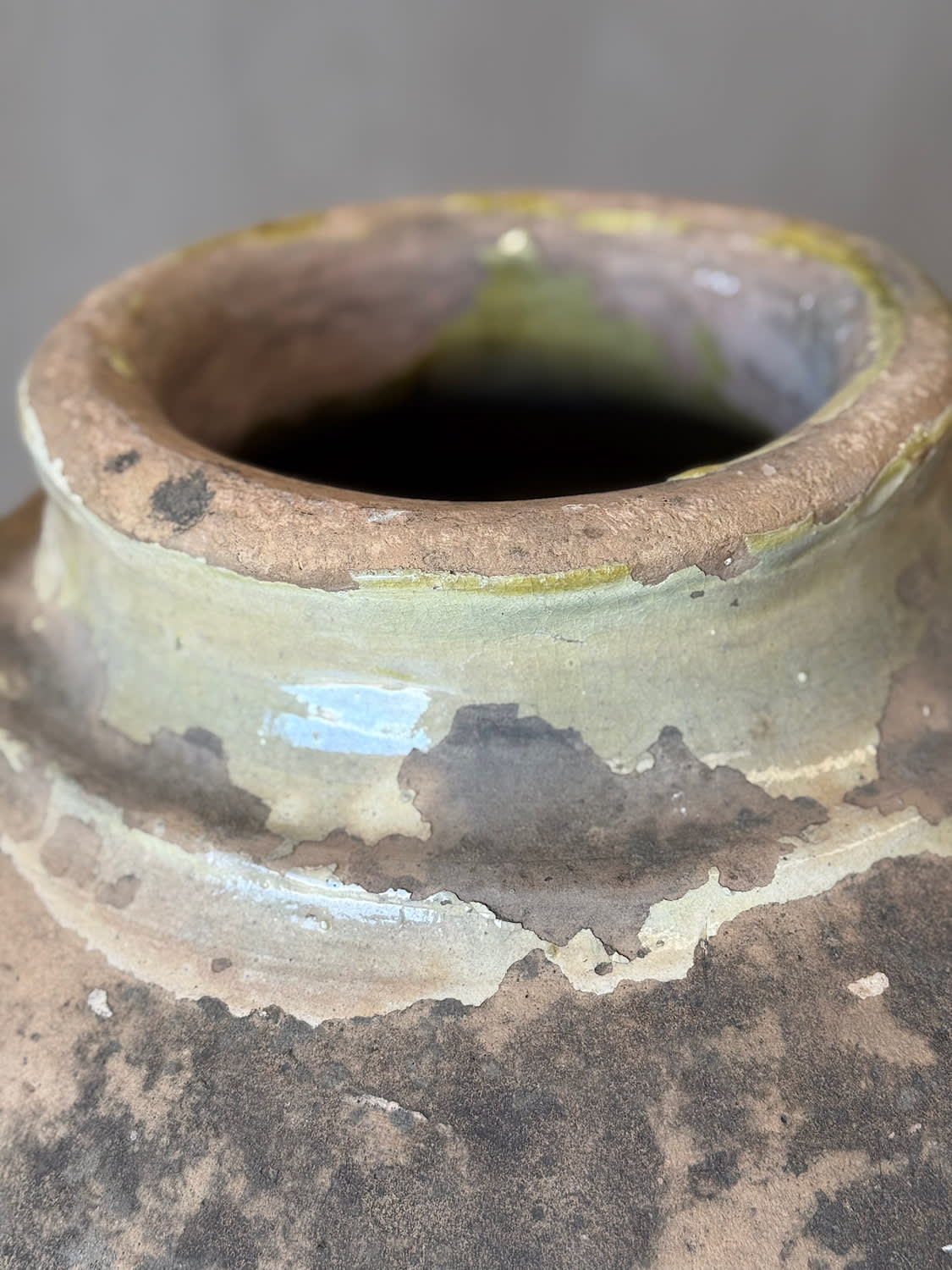 Large Sicilian Terracotta Oil Jar