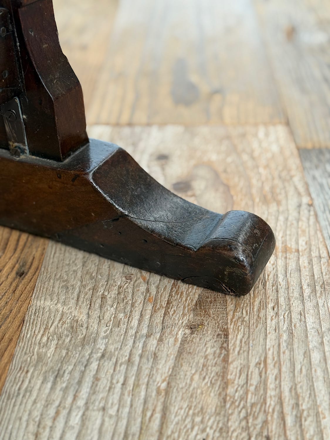 French Walnut Wine Harvest Table