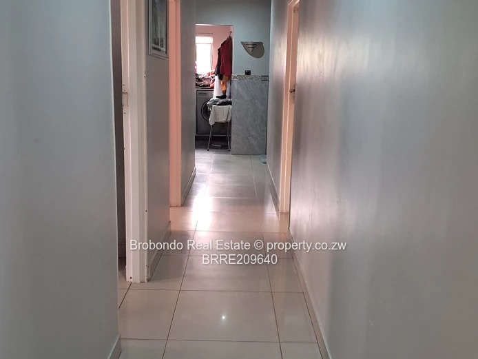 Marimba Park 4 Bed House for Sale - Image 4