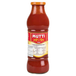 Passata Mutti Brand