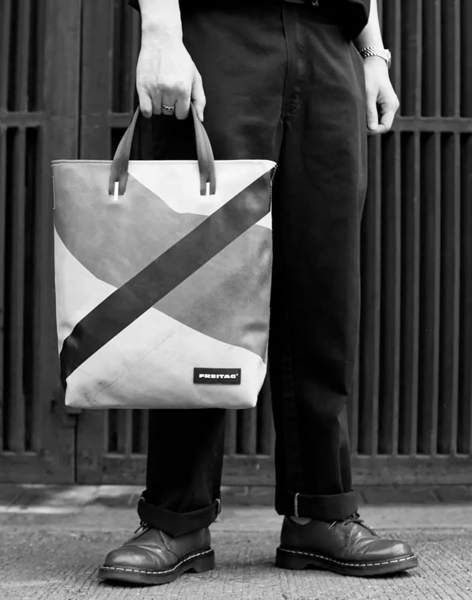 フライターグ　FREITAG   F202 LELAND TOTE BAG