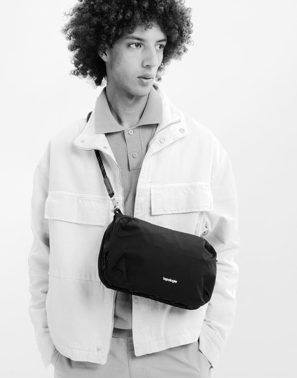 Carry Bag Topologie Bottle Sacoche Large | Freshlabels.com