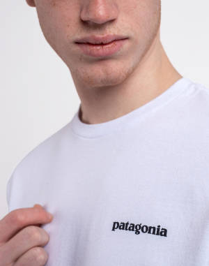T-shirt Patagonia M's P-6 Logo Responsibili-Tee
