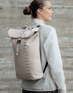 Městský batoh Db Essential Backpack 12L