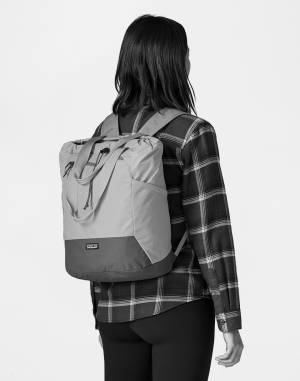 patagonia black hole wheeled duffel 40l sale Black A large opening to GSIT_Borse Color:Zinc Grey Dark Heather/Powder Blue-55U Sojourn Porter 65L Travel