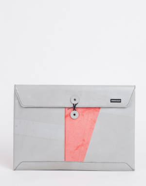 Laptop Sleeve FREITAG F421 Sleeve for Macbook Pro 15
