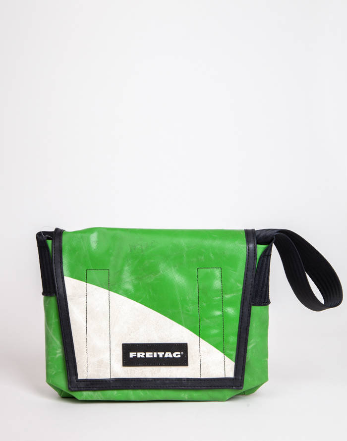 Messenger Bag FREITAG F11 Lassie | Freshlabels.com Messenger Bag FREITAG F11 Lassie | Freshlabels.com