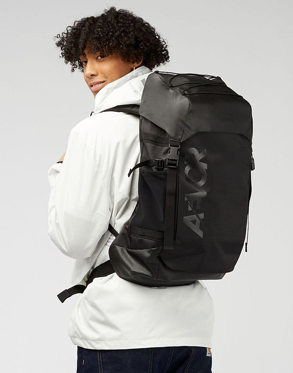 Aevor Explore Pack Black
