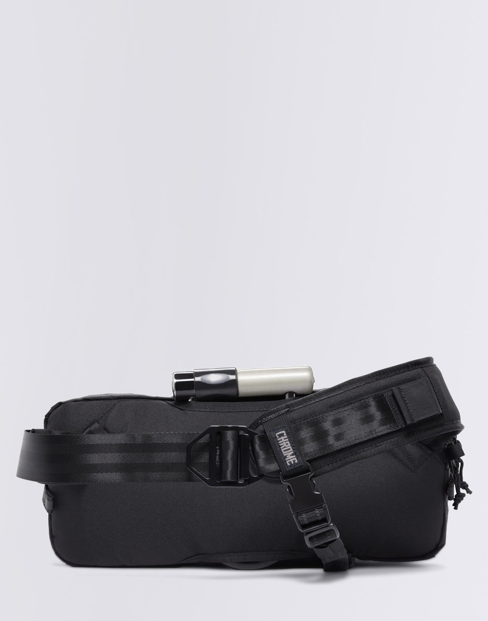 Chrome Industries Kadet Black