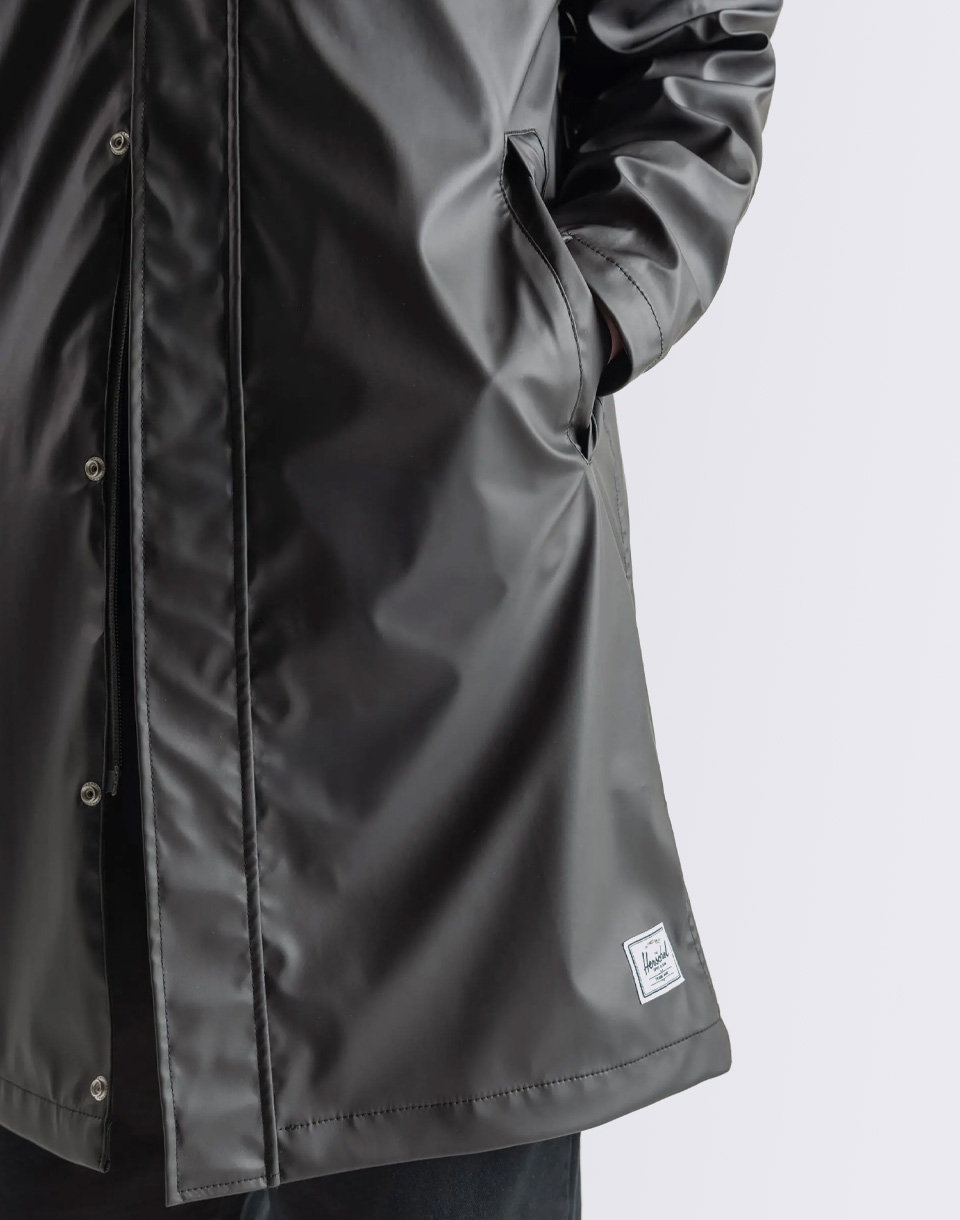 Herschel Supply Long Classic Rain Jacket Women's Black M