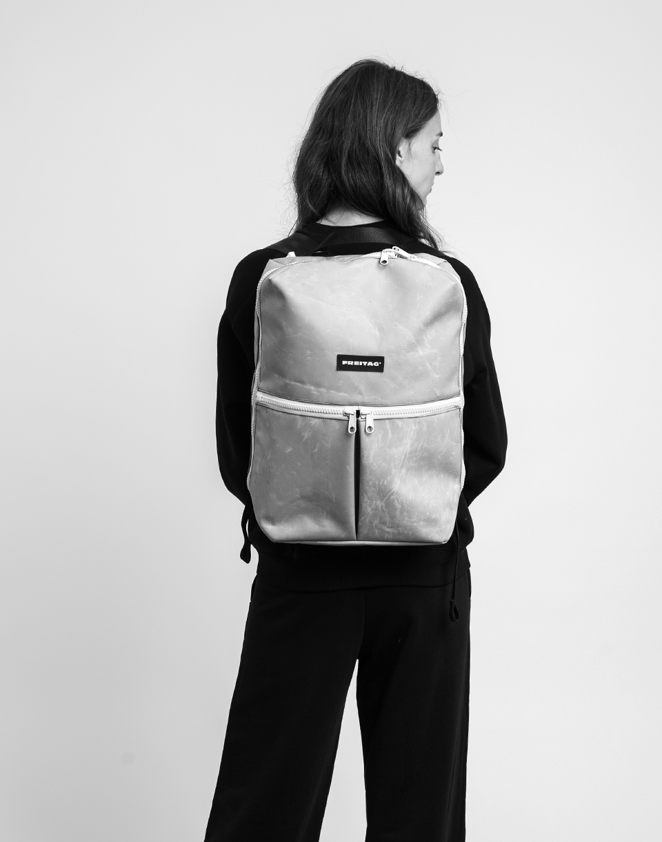 Batoh FREITAG F49 Fringe 21 l