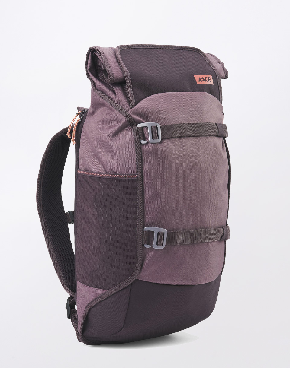 Batoh Aevor Trip Pack Oxy Purple