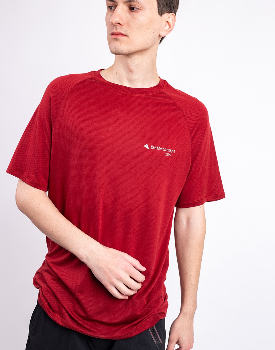 Tričko Klättermusen Groa SS Tee M's Ruby Red