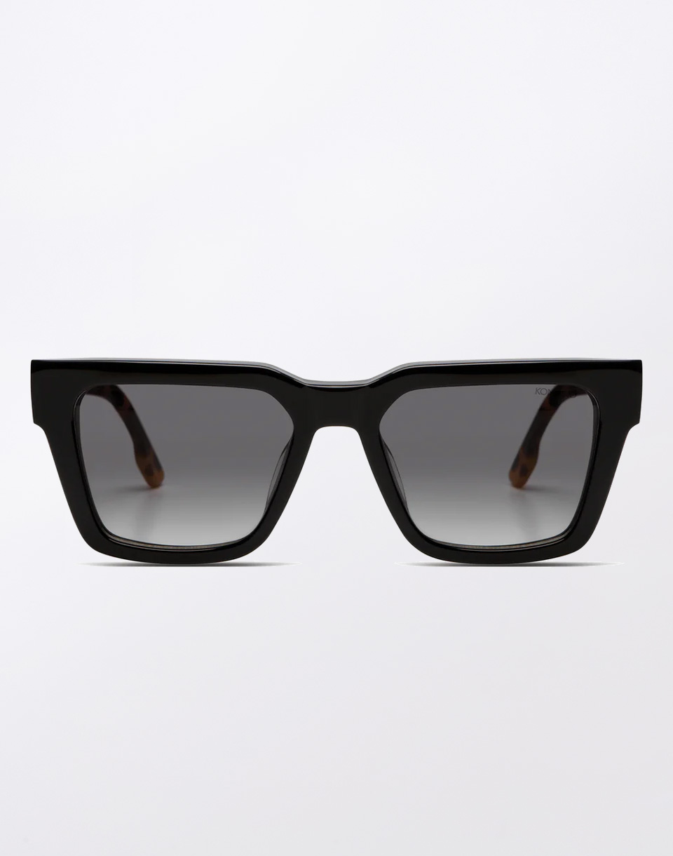 Komono Bob Black/Cavee