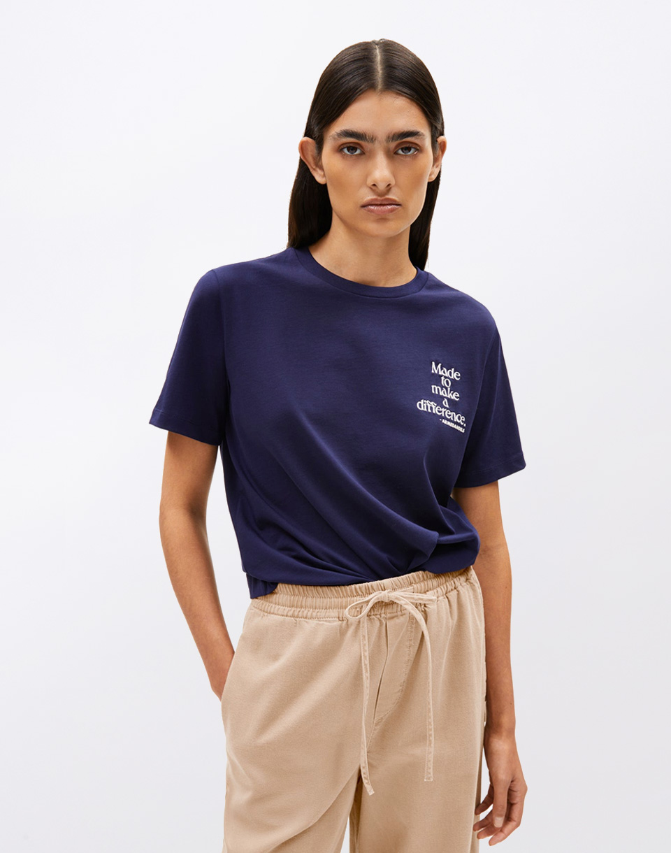 Tričko Armedangels Lualaa Difererence 3232 tinted navy