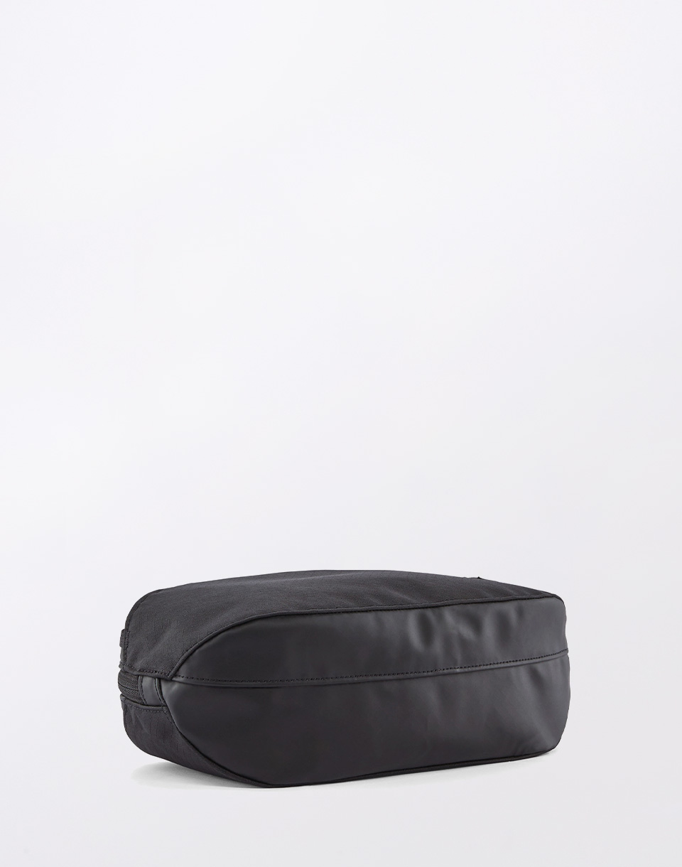Patagonia Black Hole Cube 3L Black w/Black