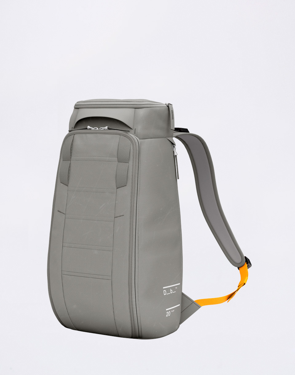 Db Hugger Backpack 20L Sand Grey