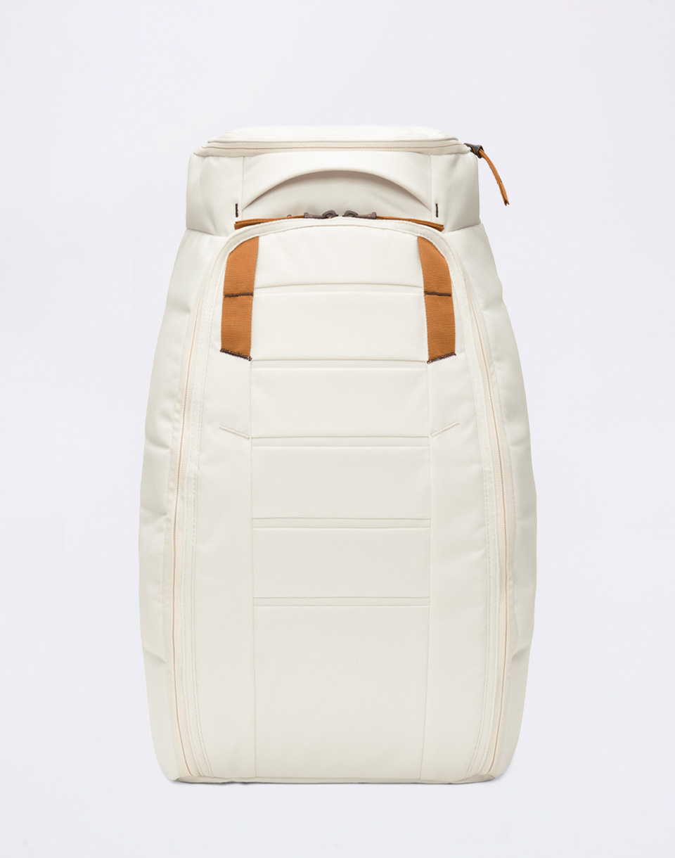 Batoh Db Hugger Backpack 30L Oatmilk