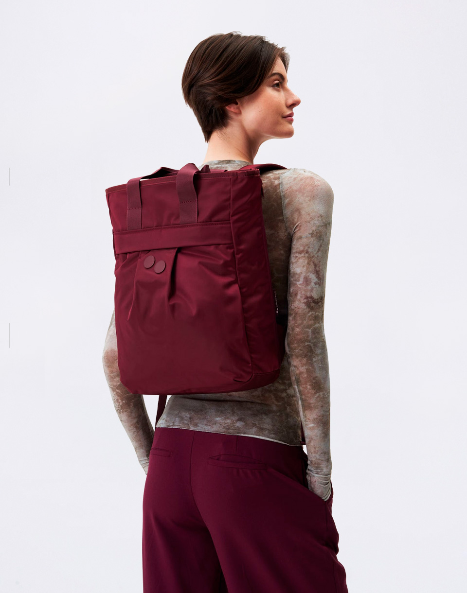pinqponq Komo Changeant Glazed Red