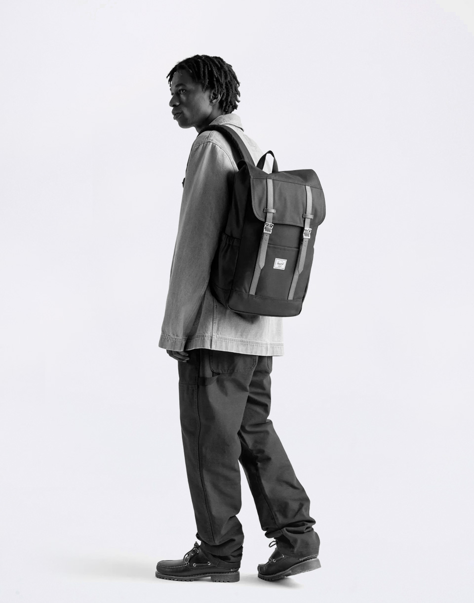 Herschel Supply Retreat Violet Quartz