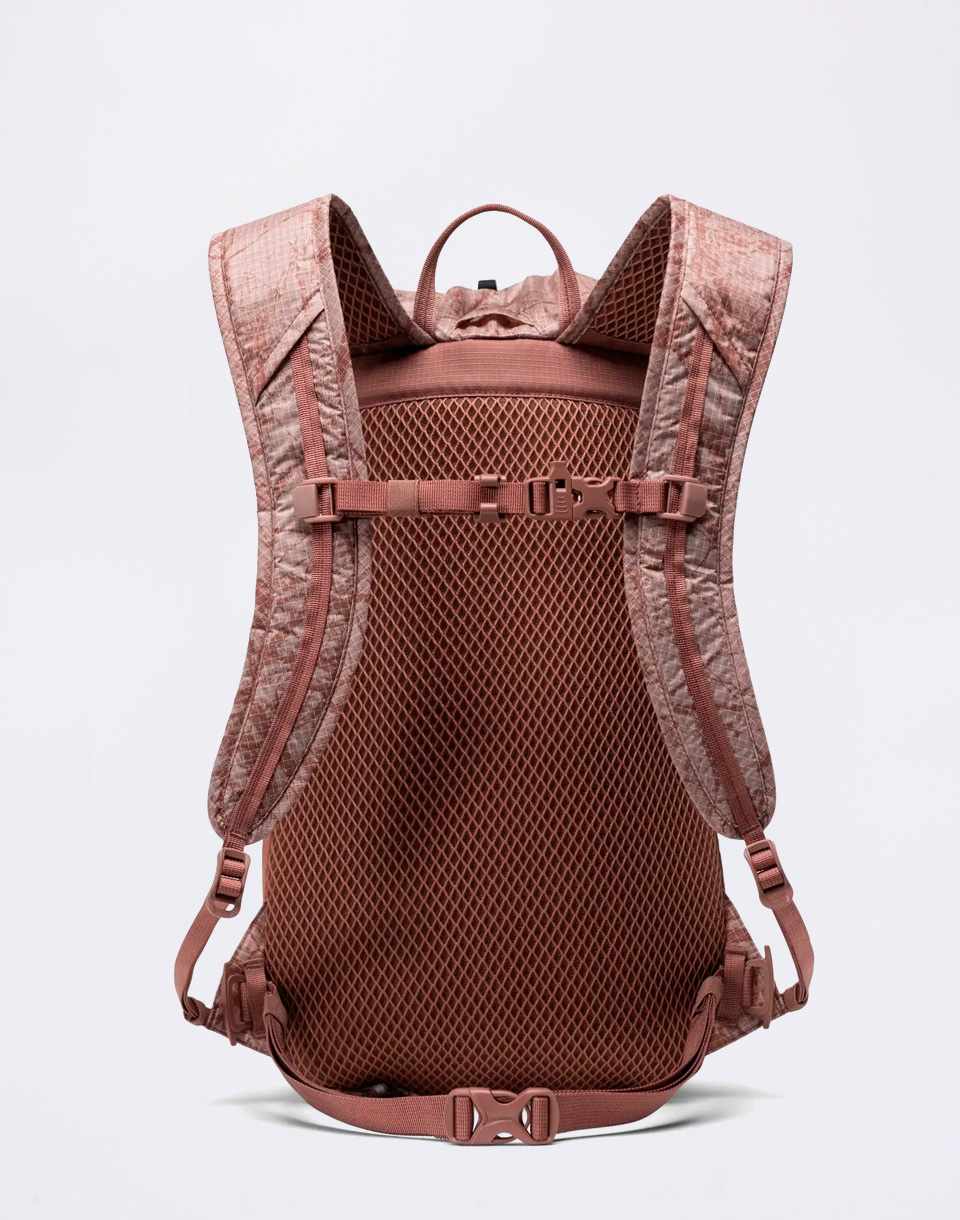 Herschel Supply Ultralight Cinch Daypack 14 L Ash Rose EQ Camo