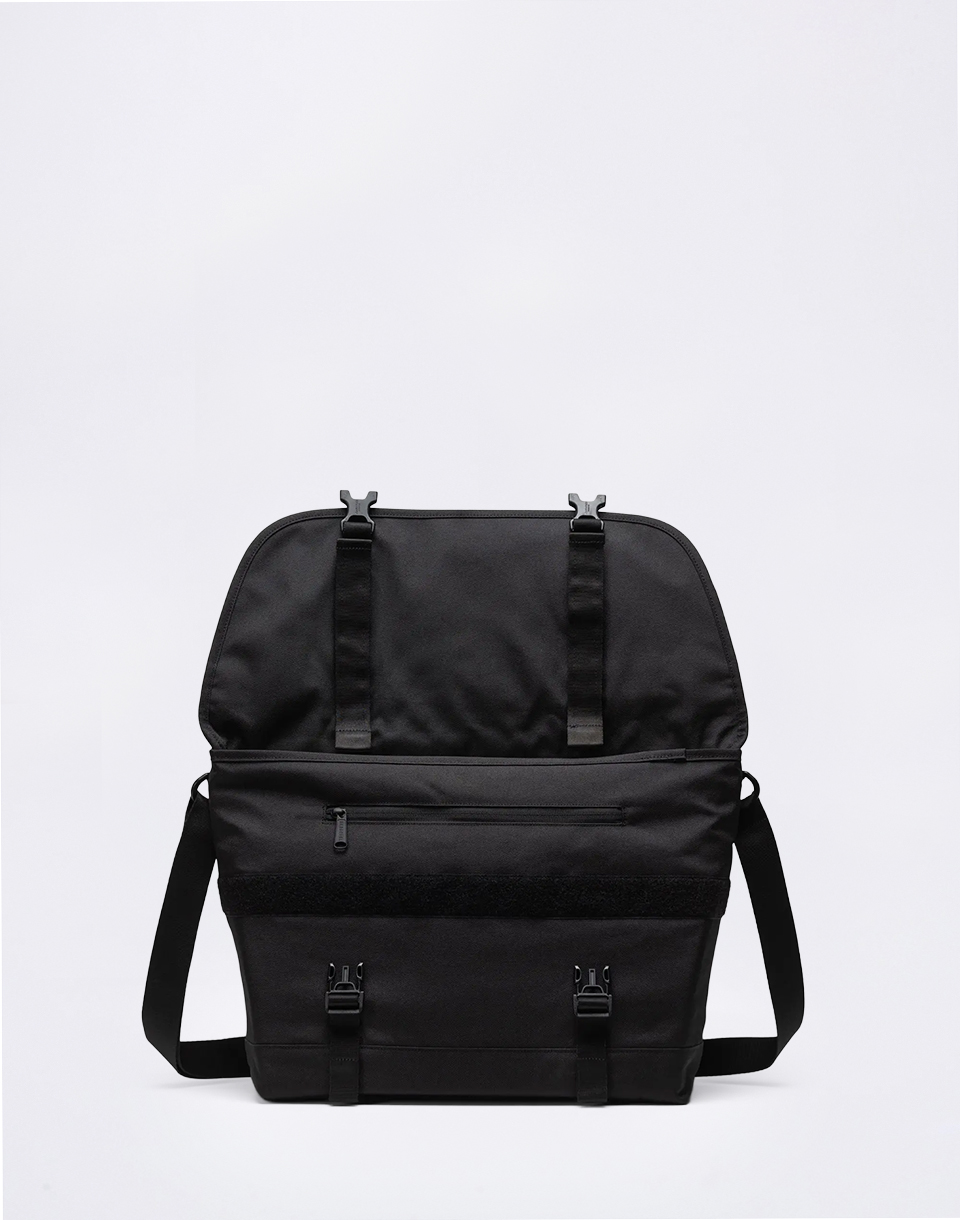 Herschel Supply Cove Messenger Black Tonal