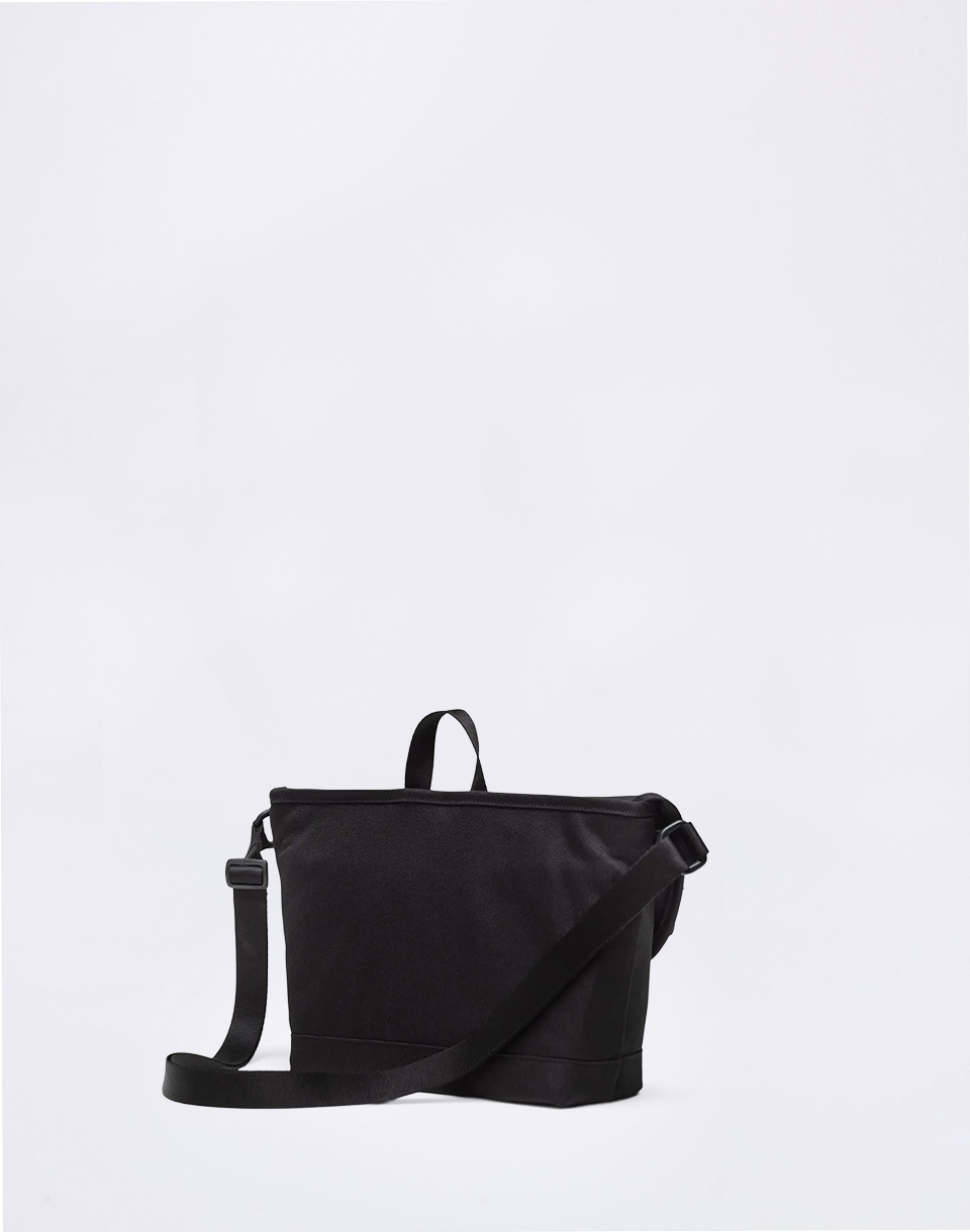 Herschel Supply Cove Small Messenger Black Tonal