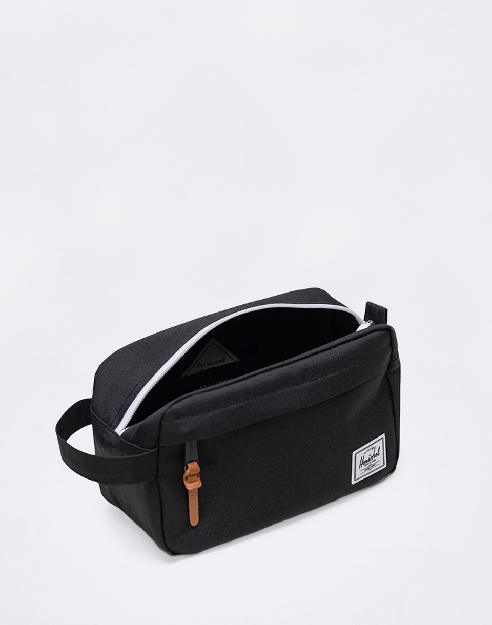 Herschel Supply Chapter Travel Kit Black