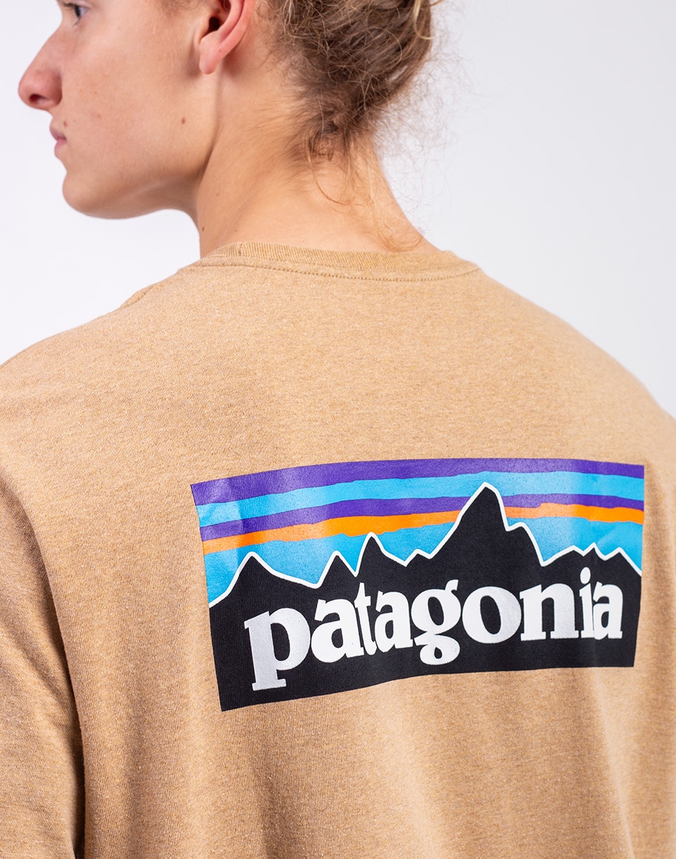 Patagonia M's P-6 Logo Responsibili-Tee Talon Gold M