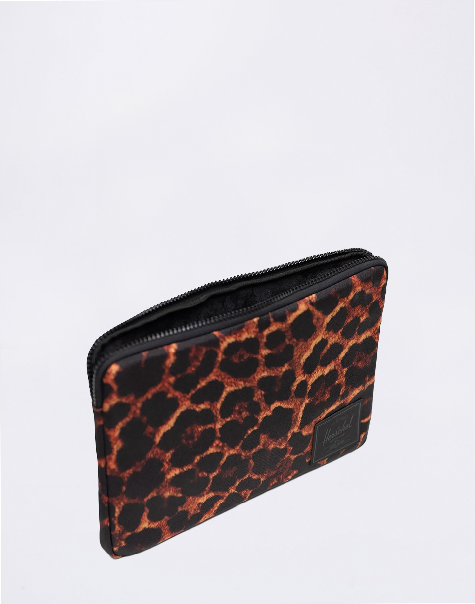 Herschel Supply Anchor 14 Inch Sleeve Digi Leopard