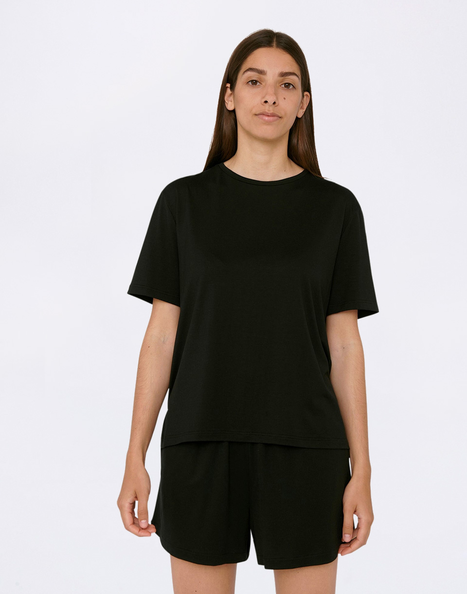 Tričko Organic Basics Soft Touch Boxy Tee Black