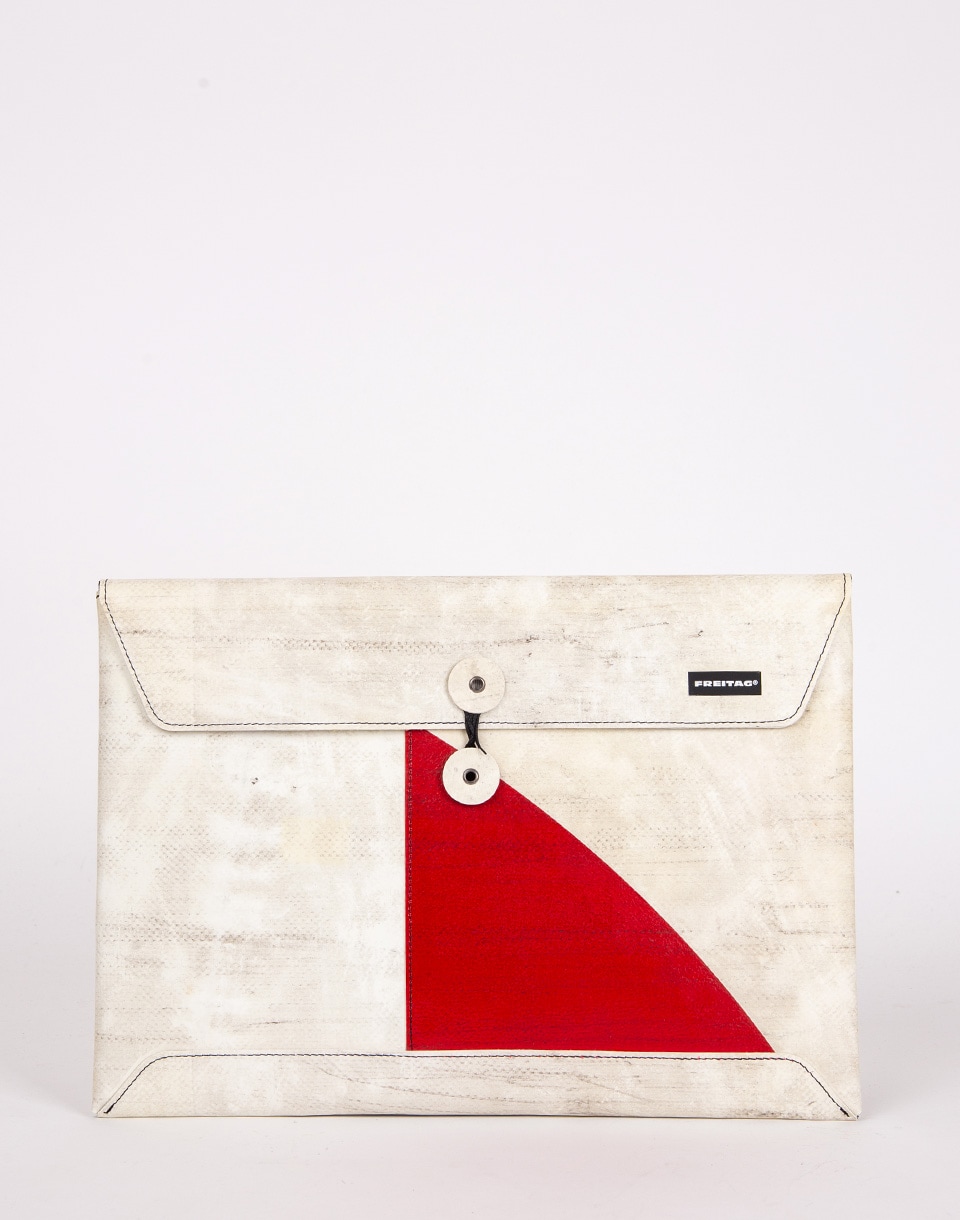 FREITAG F411 Sleeve for Laptop 13"/14"