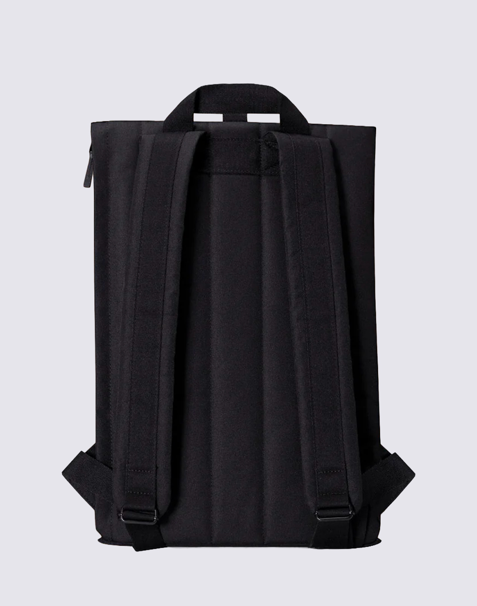 Ucon Acrobatics Hajo Medium Lotus Infinity Series Sand