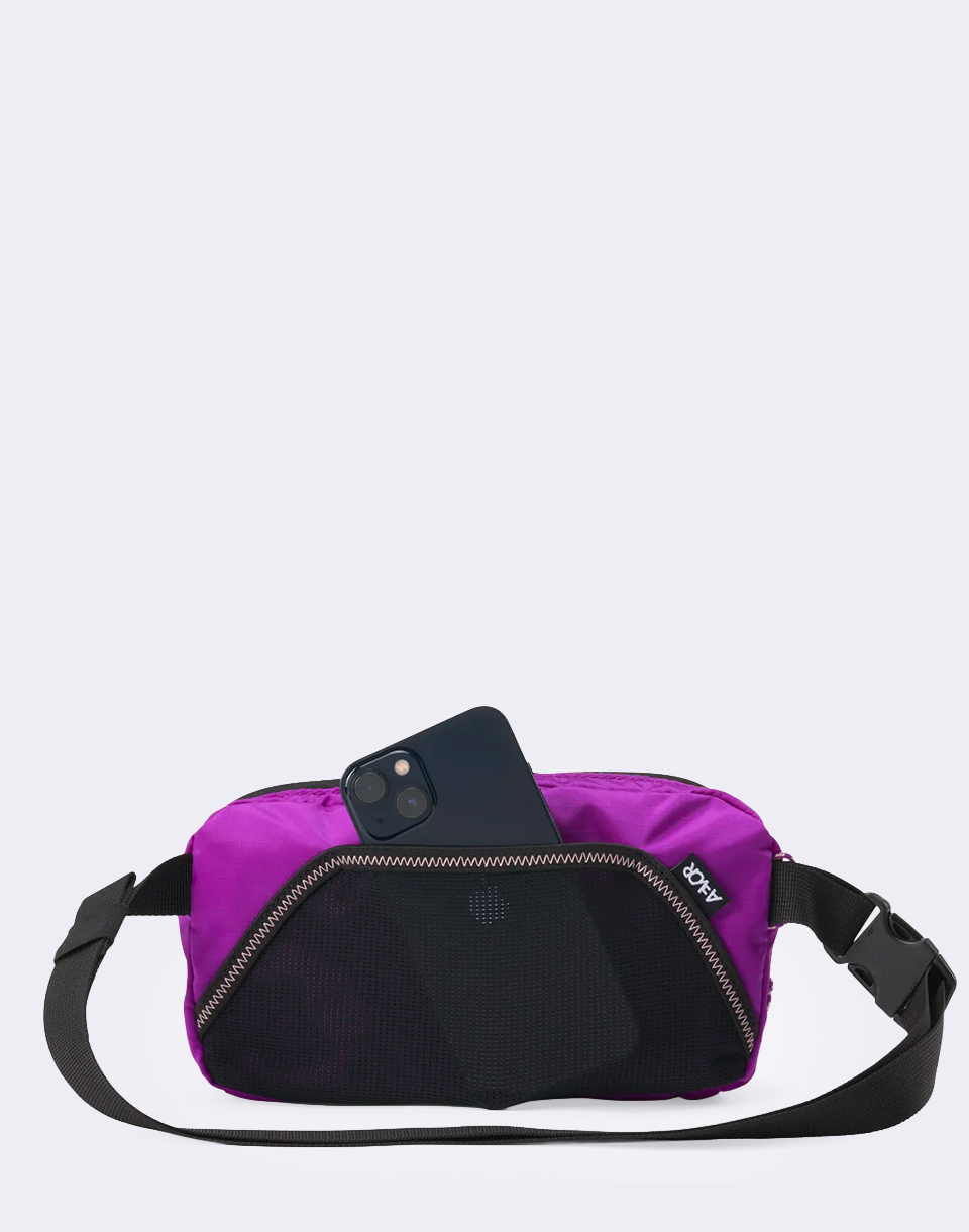 Aevor Hip Bag Ease Ripstop Electric Fuchsia